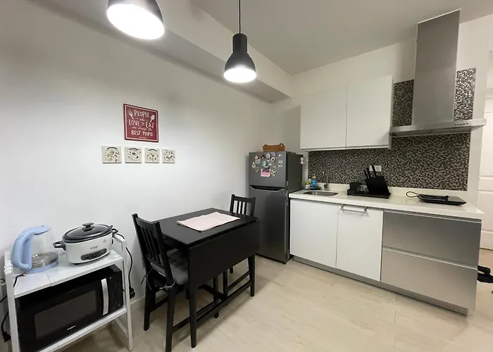 1217 Urban Simplicity